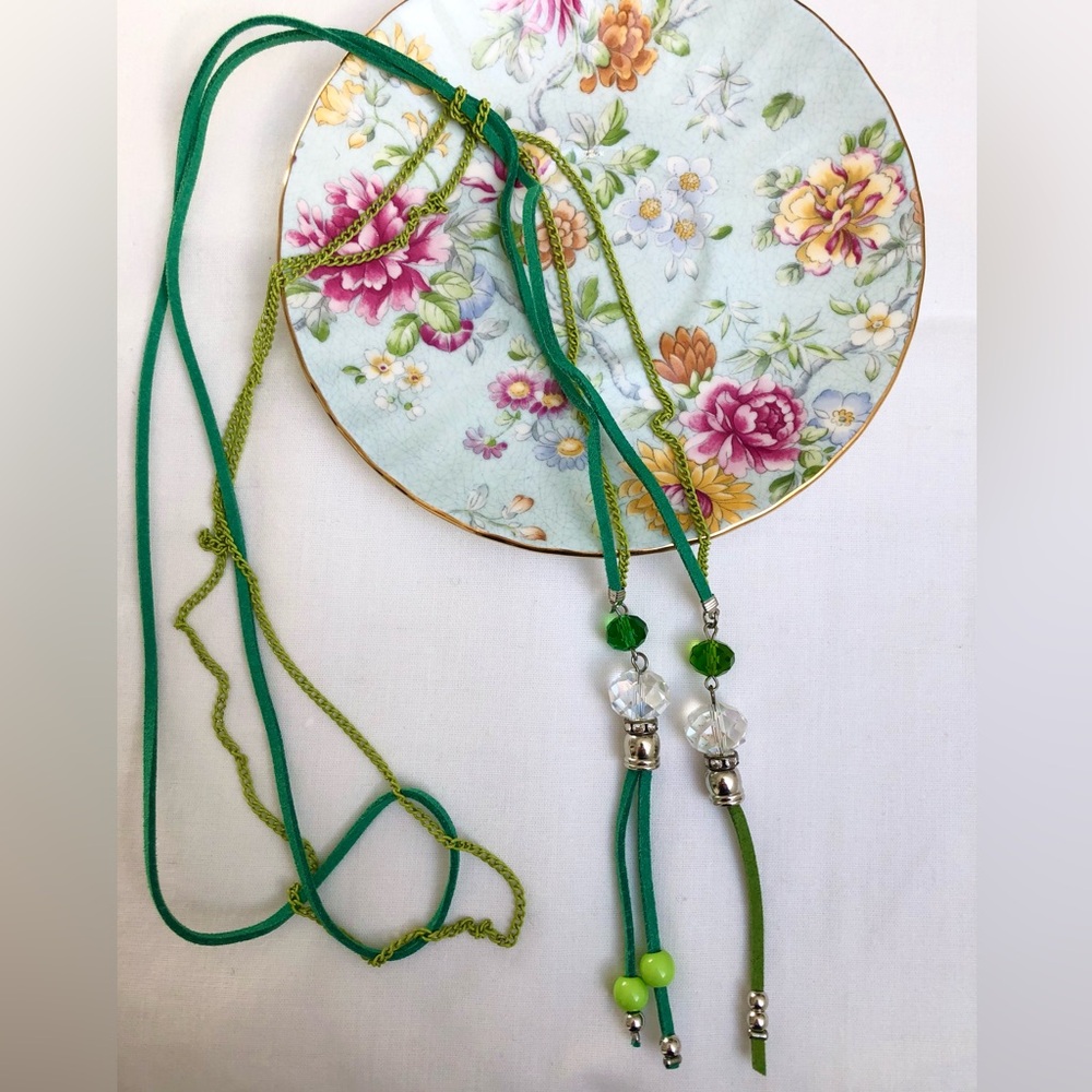 NEW Irish & Chartreuse Green Lariat Bead Necklace